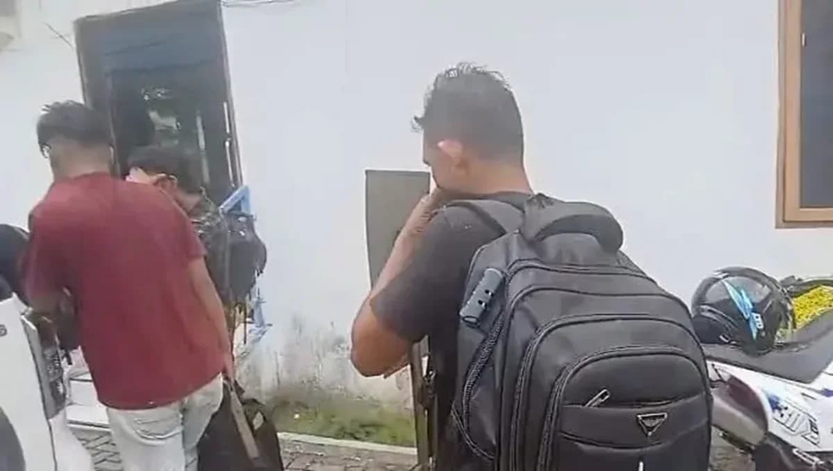 Polisi Amankan 13 Pekerja Migran Diduga Ilegal di Batu Bara